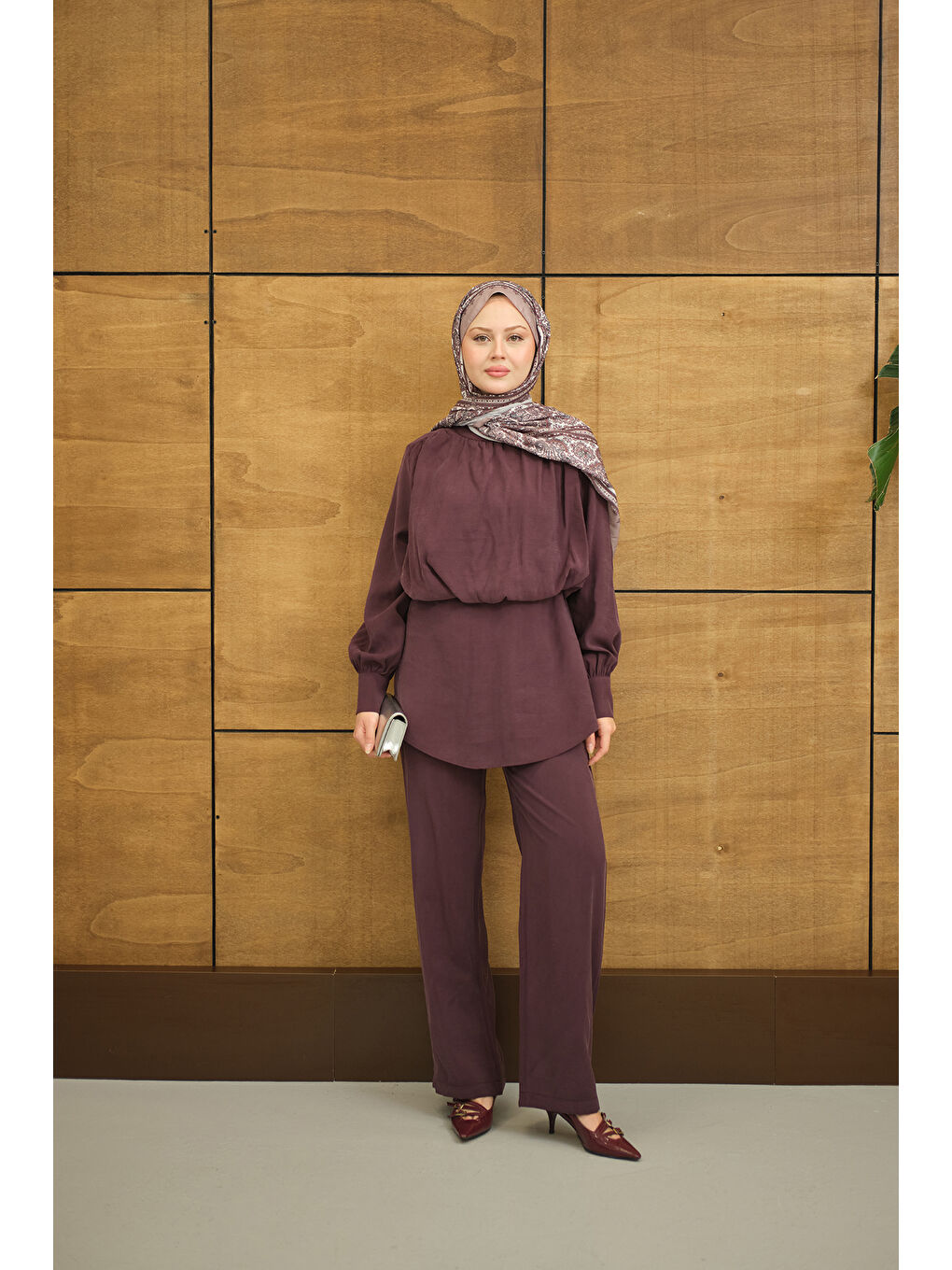Kadın Hakim Yaka Balon Bel Volanlı Slimfit Tencele Takım Mürdüm