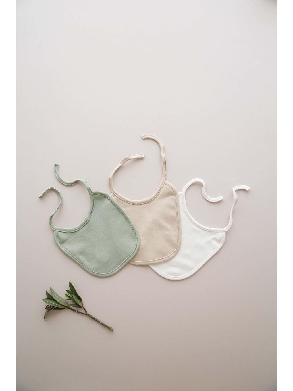 3Lü Biyeli Bebek Önlüğü 0-3 Ay Model 3-4