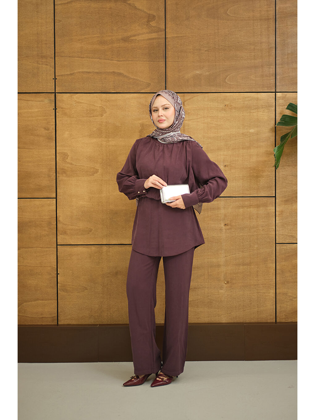 Kadın Hakim Yaka Balon Bel Volanlı Slimfit Tencele Takım Mürdüm-2