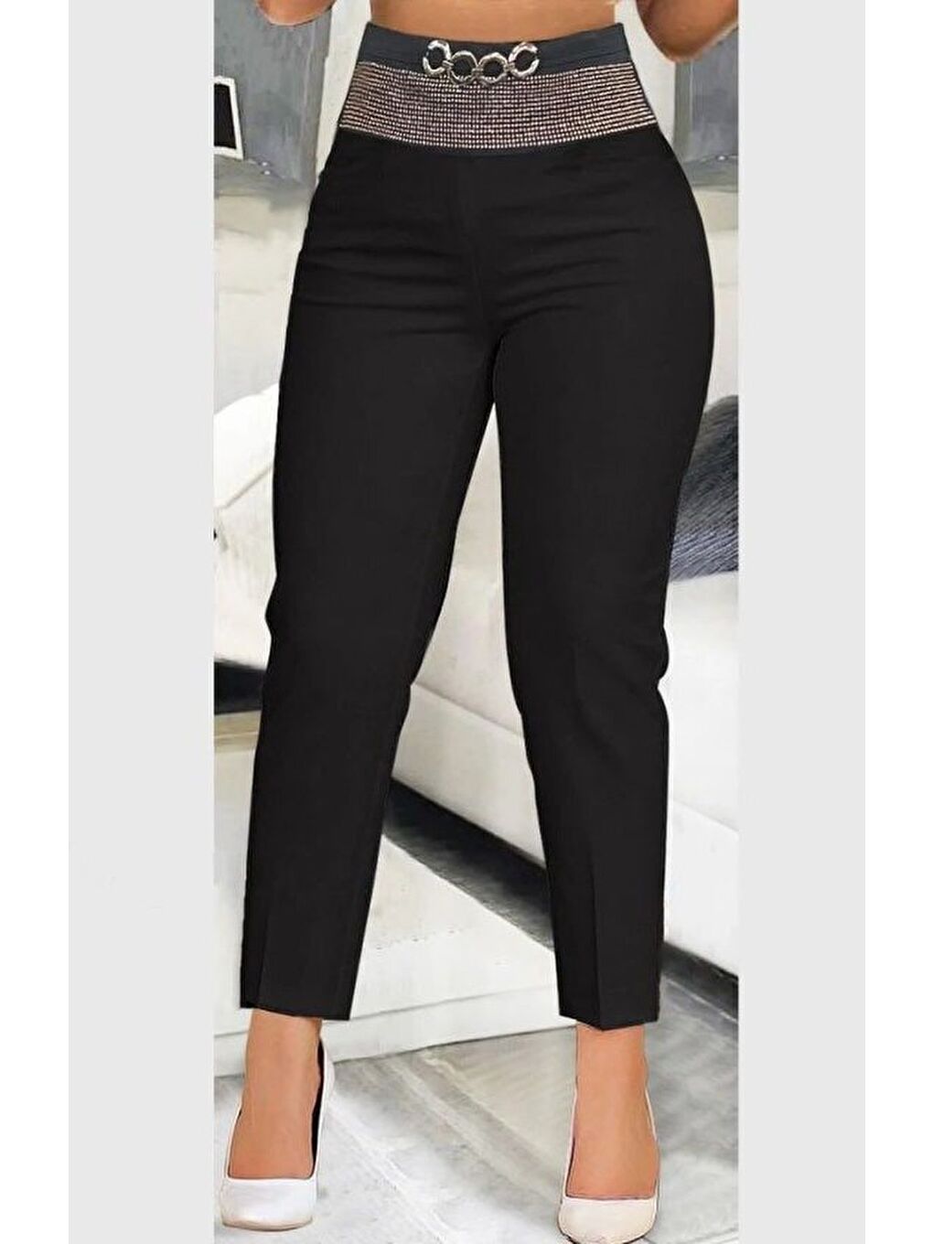 Siyah Kadın Yüksek Bel önden Taşlı Ve Tokalı Ithal Krep Pantolon-1