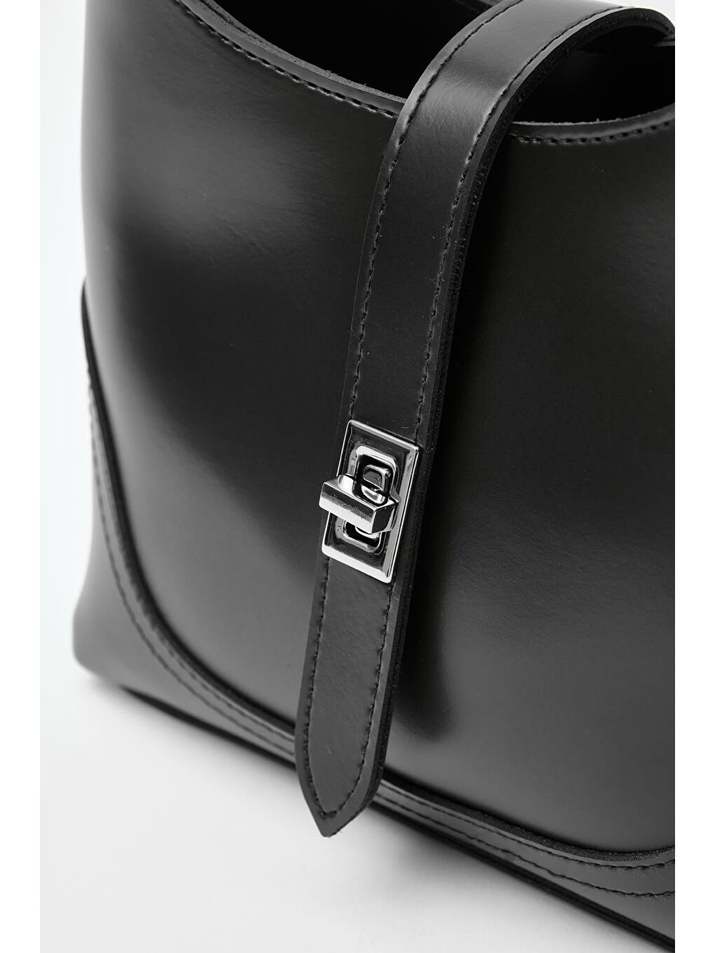 Laya El Ve Çapraz Çanta Siyah-4