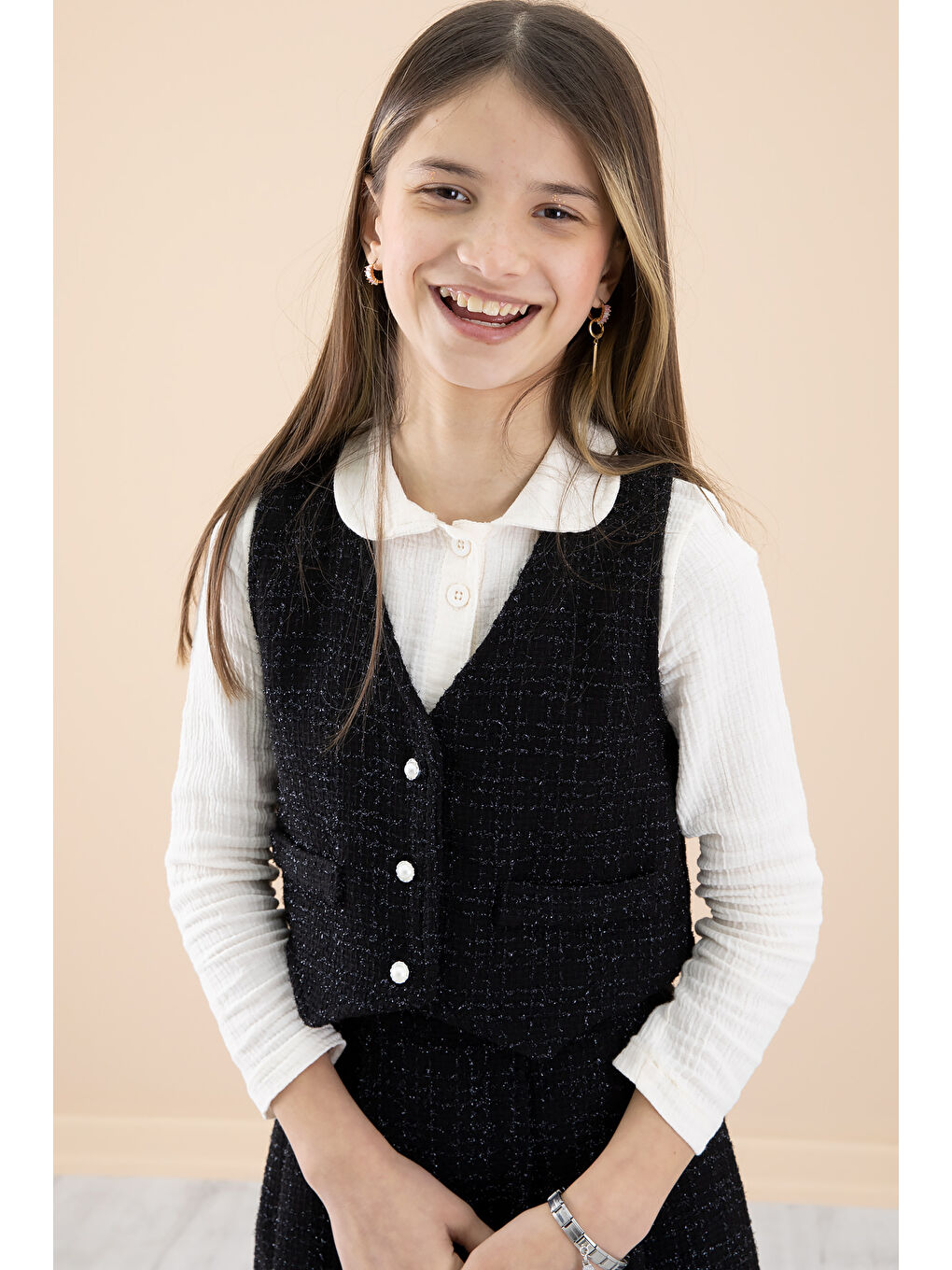 Siyah Simli Yelekli Etekli Kız Çocuk Gömlekli 3lü Takım 20233-4