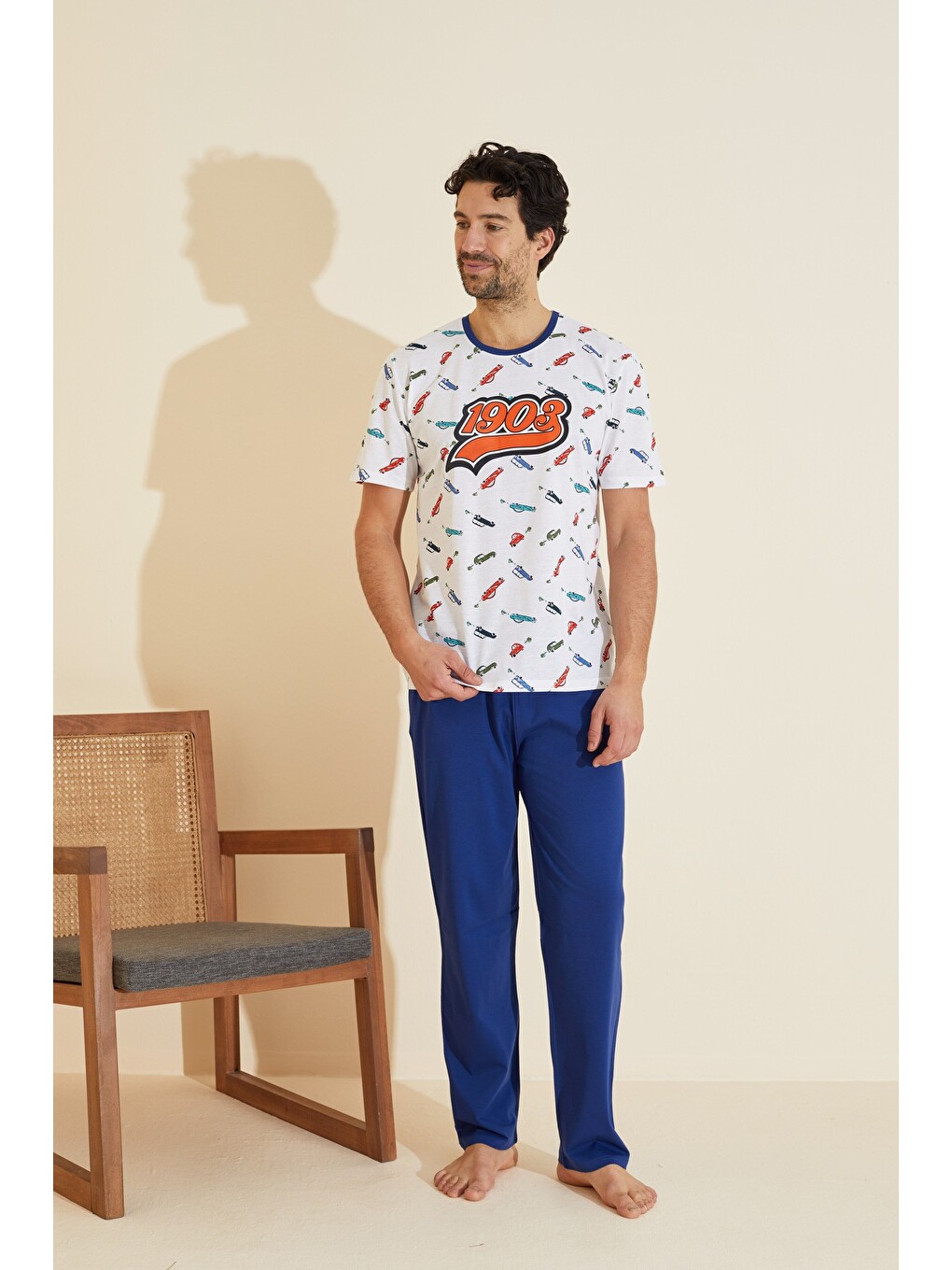 Beyaz Bisiklet Yaka Baskılı Örme Pijama Takım 25109830-1