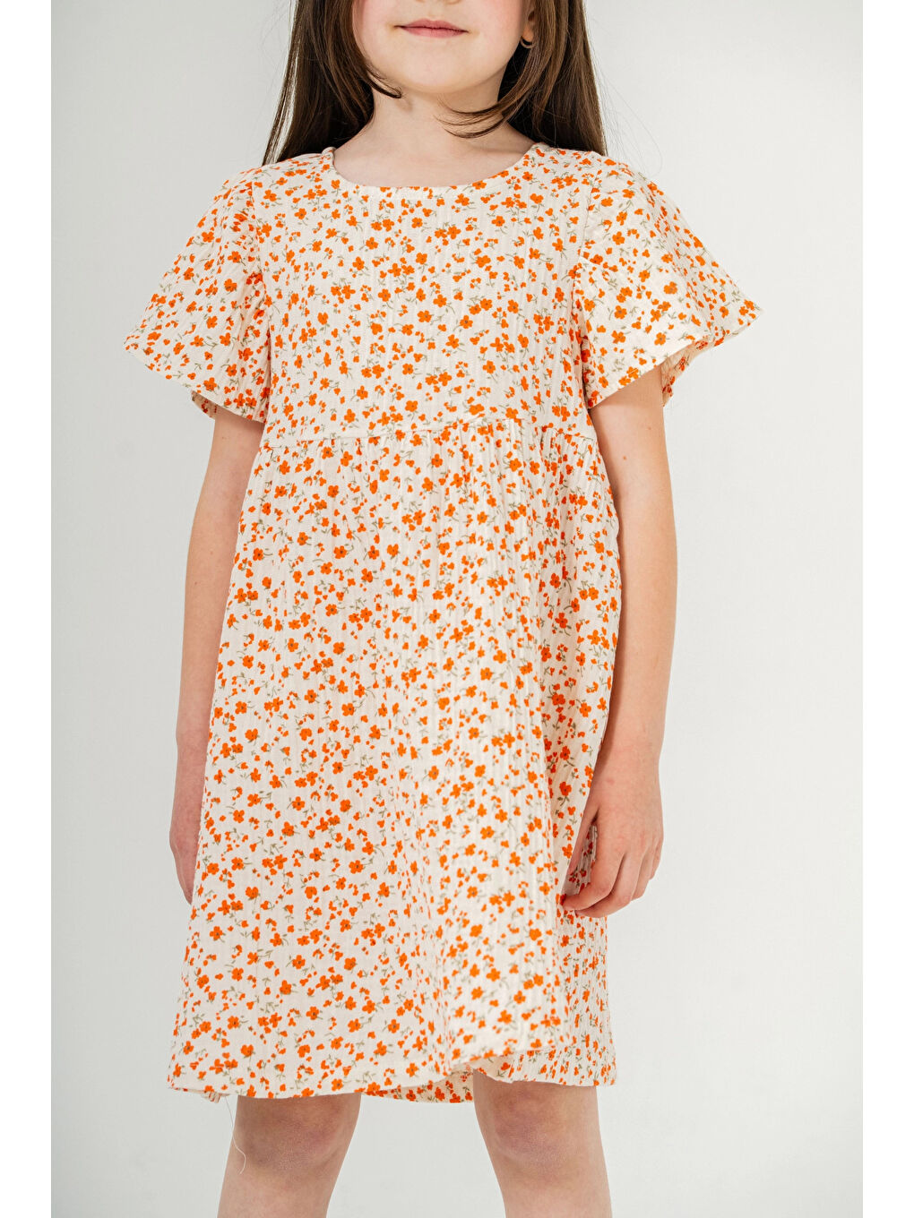 Turuncu Çiçek Desenli Kız Çocuk Müslin Elbise 3802-3