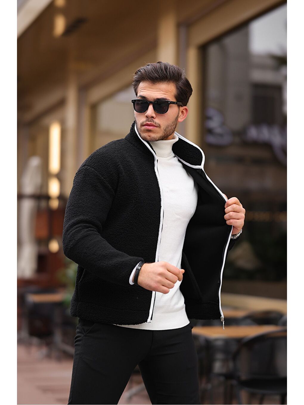 Siyah Yan Cepli Tam Fermuarlı Pelüş Sweatshirt