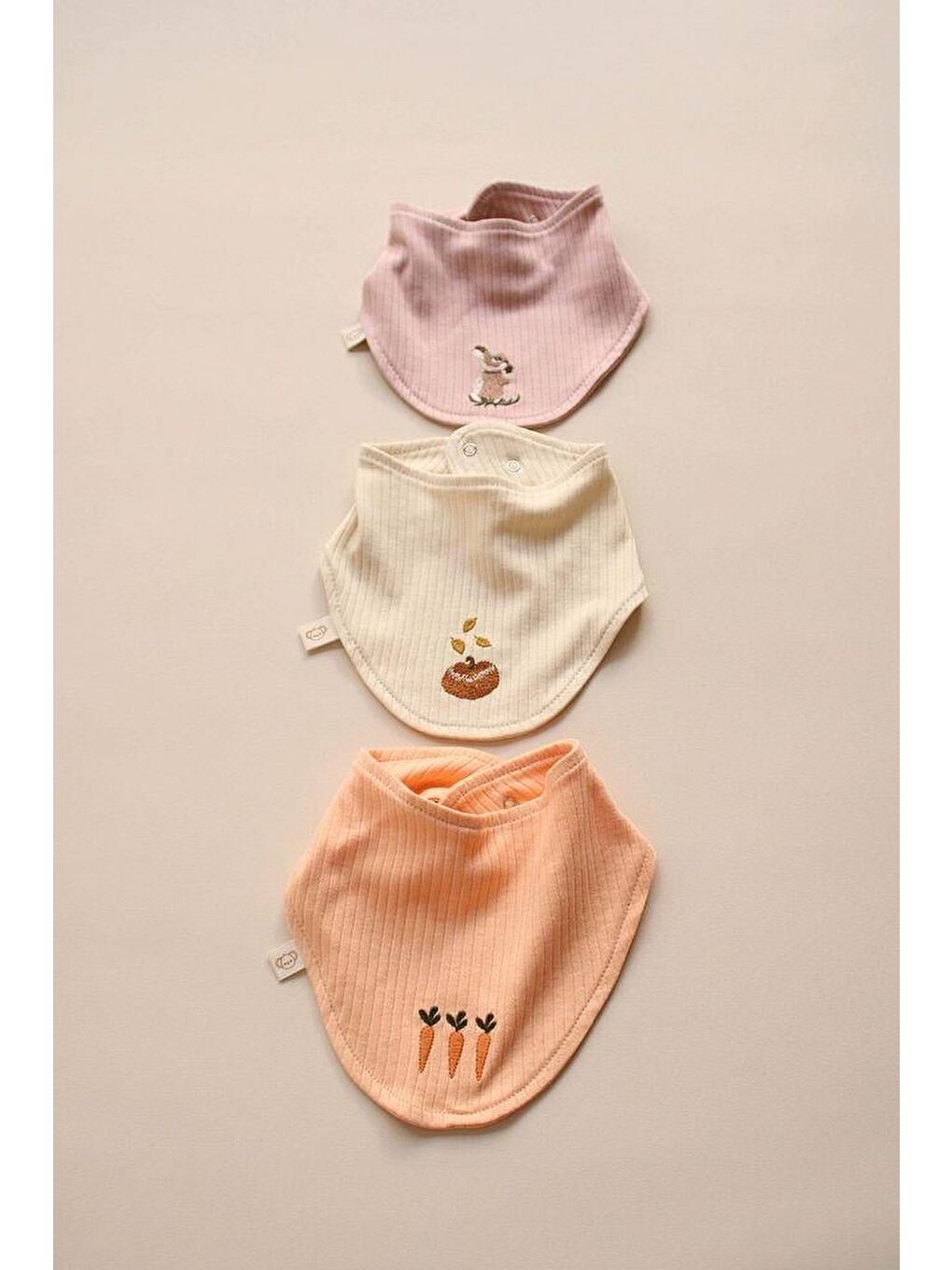 3Lü Nakışlı Fular Önlük Model 4-1