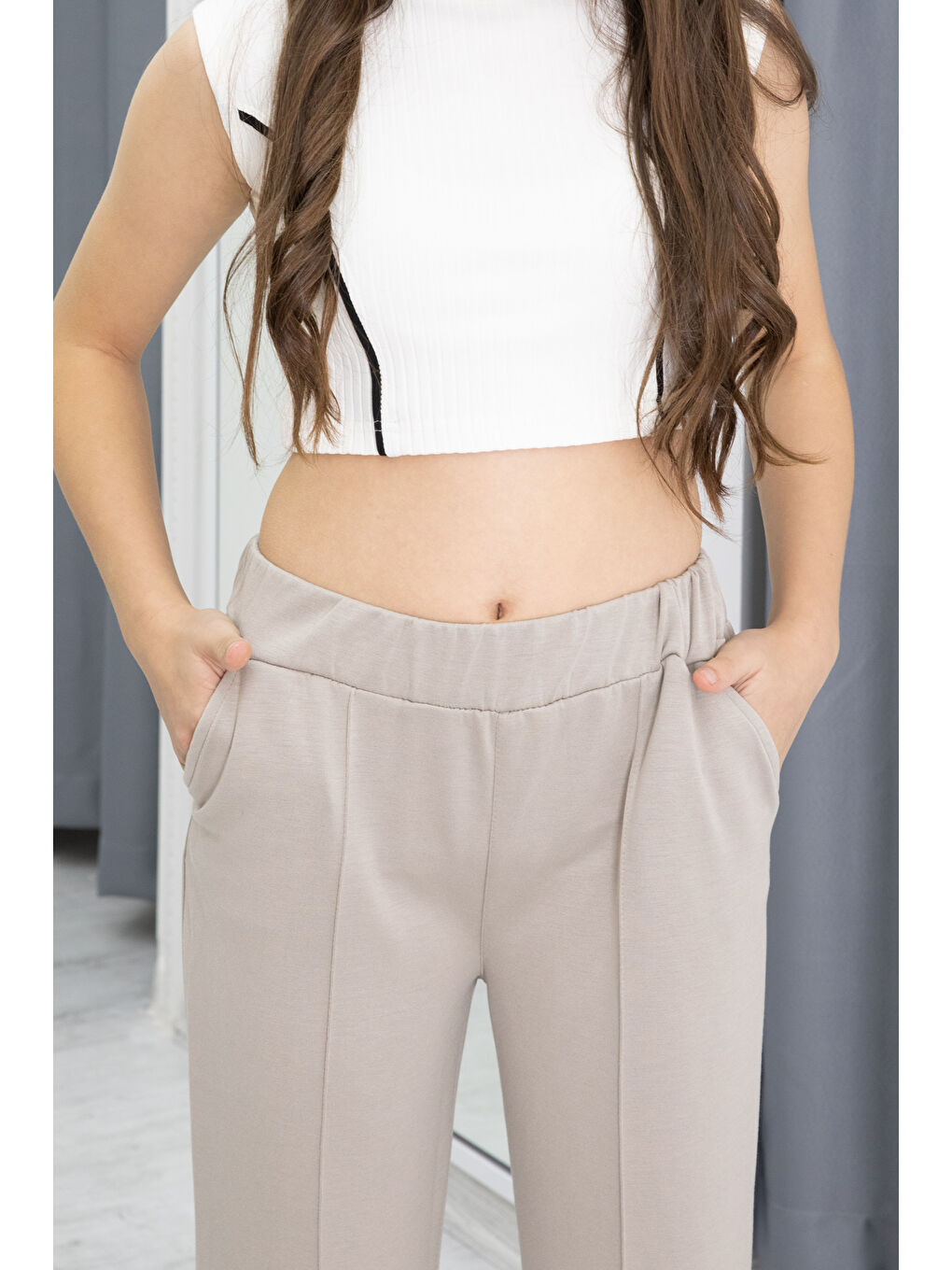 Bej Geniş Paça Yırtmaçlı Kız Çocuk Kumaş Pantolon 20287-1