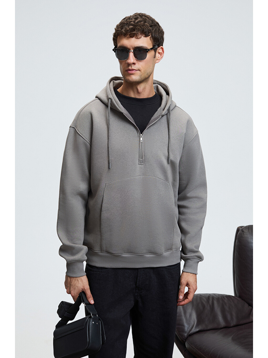 Justus Erkek Kapüşonlu Kanguru Cepli Fermuar Yakalı Koyu Gri Sweatshirt