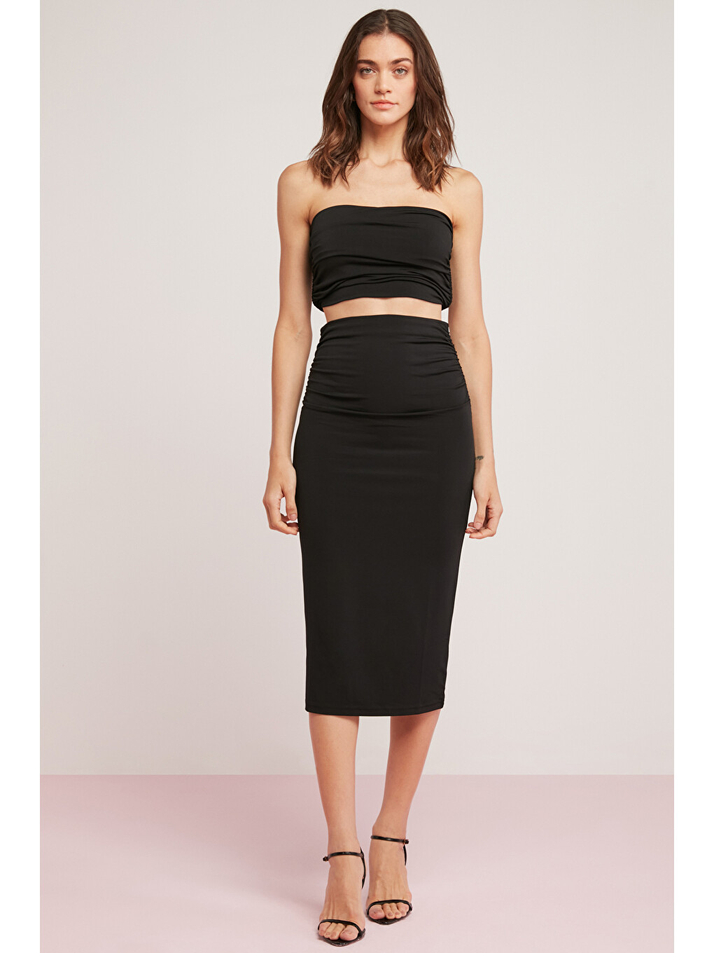 Marsha Kadın Slim Fit Dar Kesim Vücuda Oturan Drape Detaylı Crop Siyah Büstiyer-1