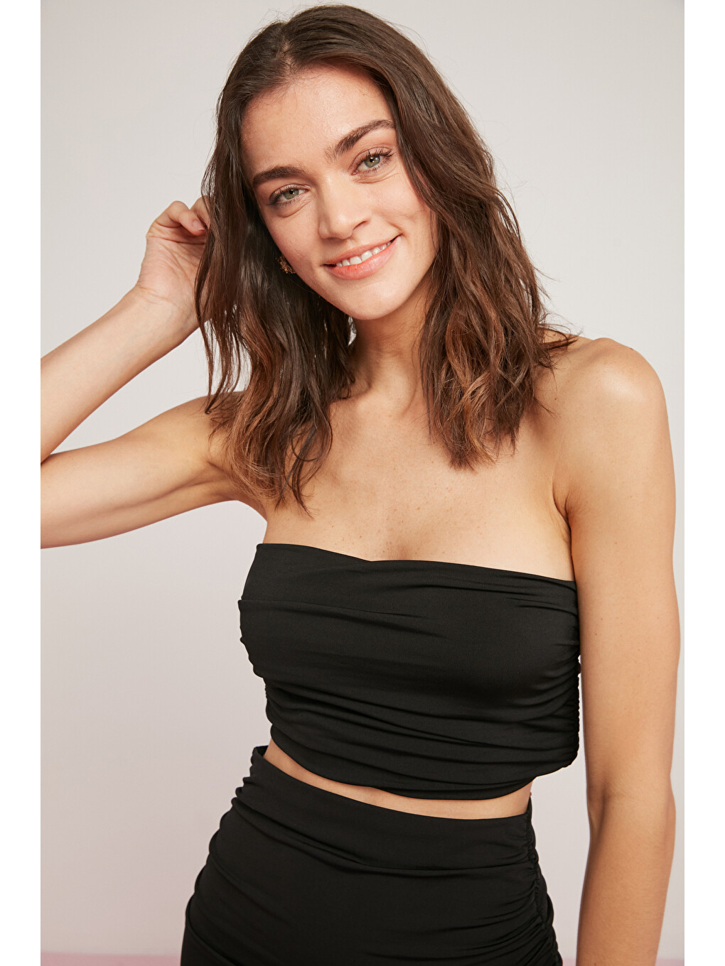 Marsha Kadın Slim Fit Dar Kesim Vücuda Oturan Drape Detaylı Crop Siyah Büstiyer-2