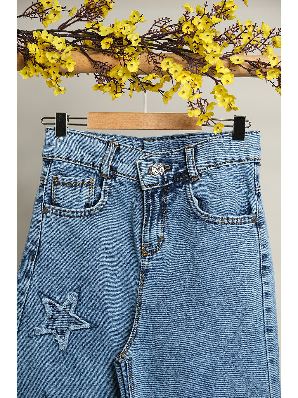 Mavi Kız Çocuk Yıldız Nakışlı Geniş Paçalı Jean Pantolon PNT 1507-1