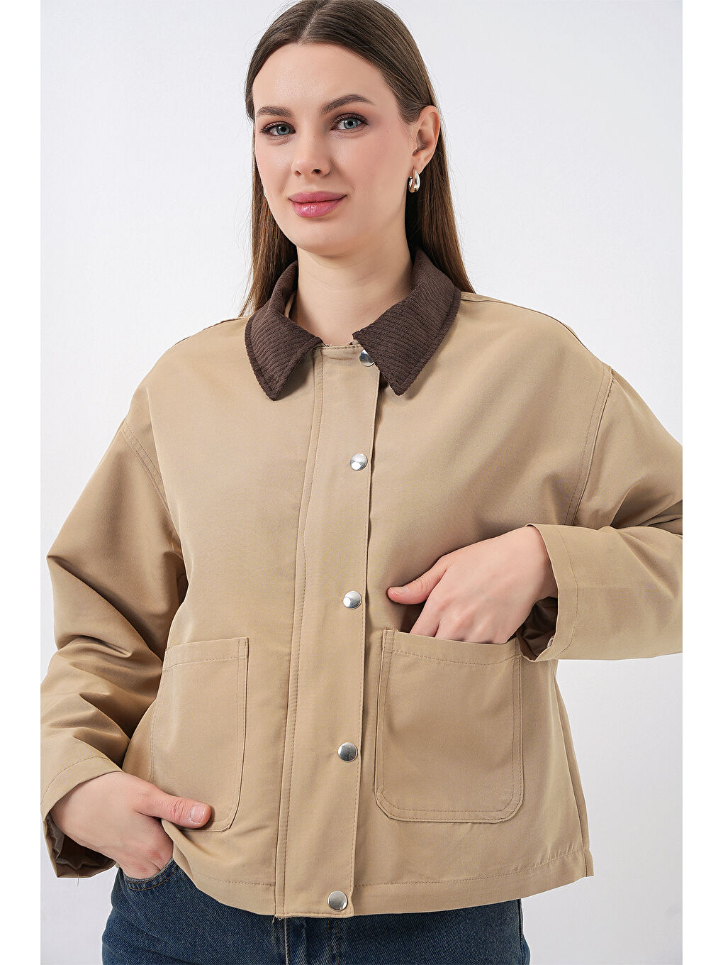 Bej Kadın Cep Detaylı Kısa Ceket 5975 - Bisküvi-2