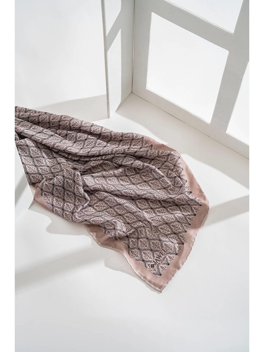 Karışık Kadın Soft Eşarp Paketi (Kahve Krem-Kahve-Sütlü Kahve)-2