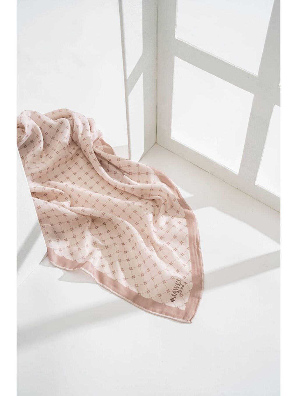 Karışık Kadın Soft Eşarp Paketi (Kahve Krem-Kahve-Sütlü Kahve)-3