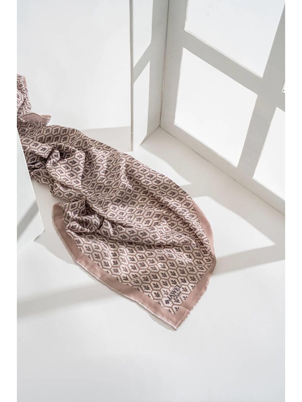 Karışık Kadın Soft Eşarp Paketi (Kahve Krem-Kahve-Sütlü Kahve)-4