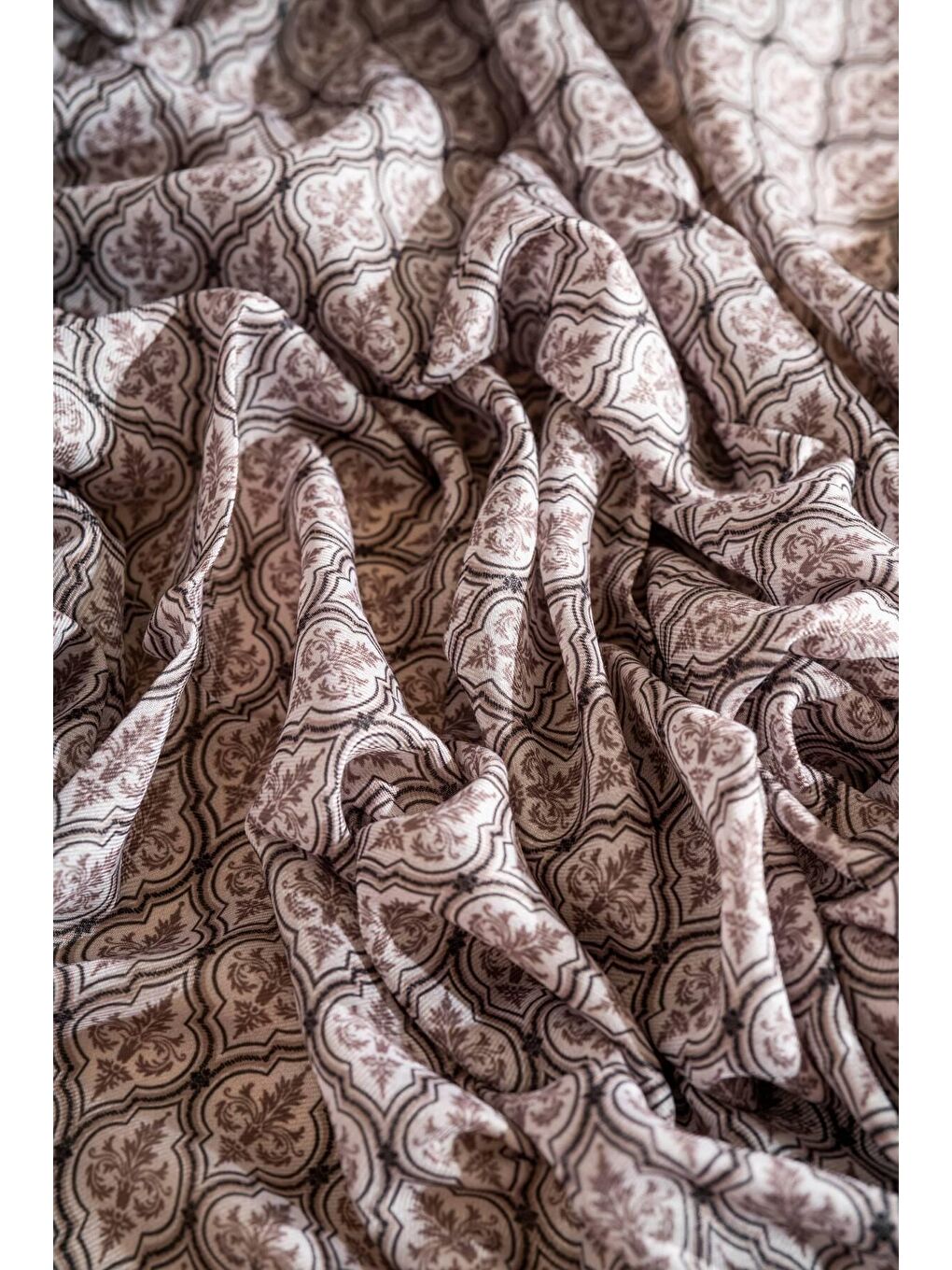 Karışık Kadın Soft Eşarp Paketi (Kahve Krem-Kahve-Sütlü Kahve)-5