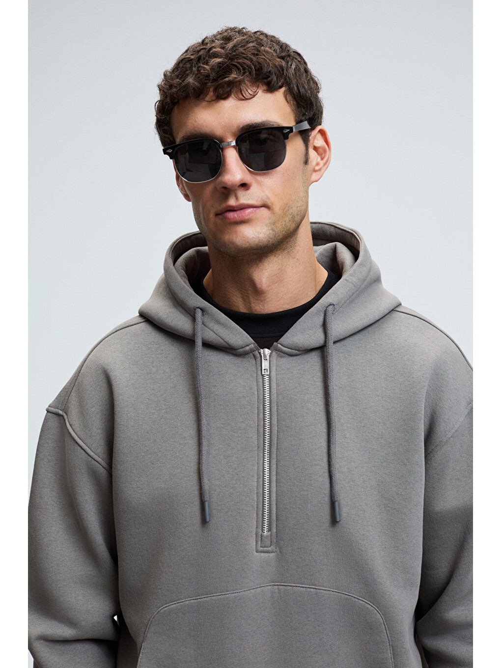 Justus Erkek Kapüşonlu Kanguru Cepli Fermuar Yakalı Koyu Gri Sweatshirt-4