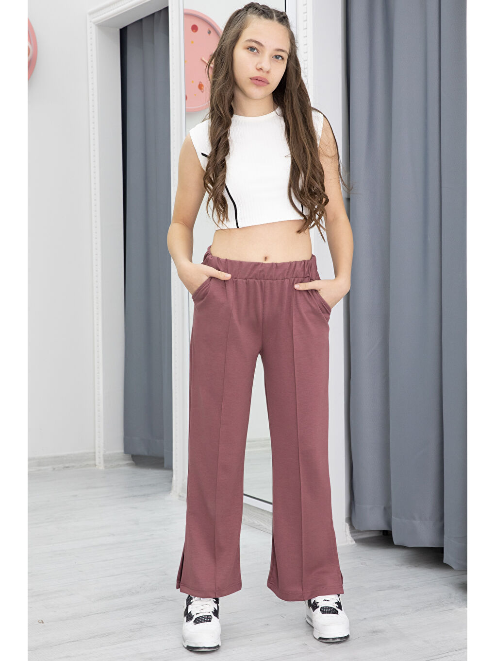 Pembe Gül Kurusu Geniş Paça Yırtmaçlı Kız Çocuk Kumaş Pantolon 20286