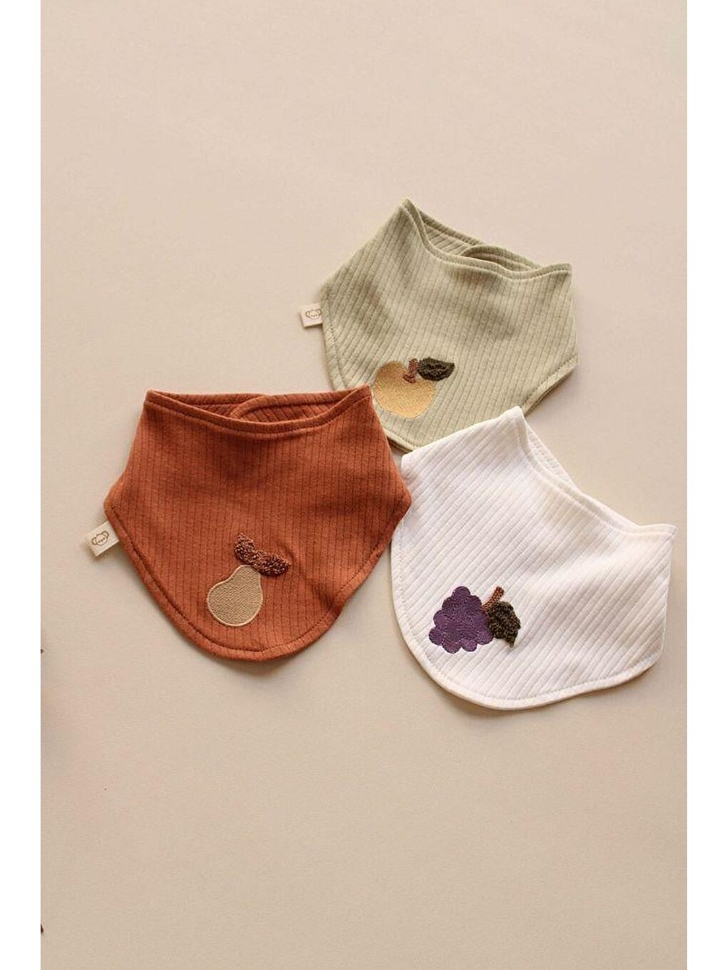 3Lü Nakışlı Fular Önlük Model 3-3