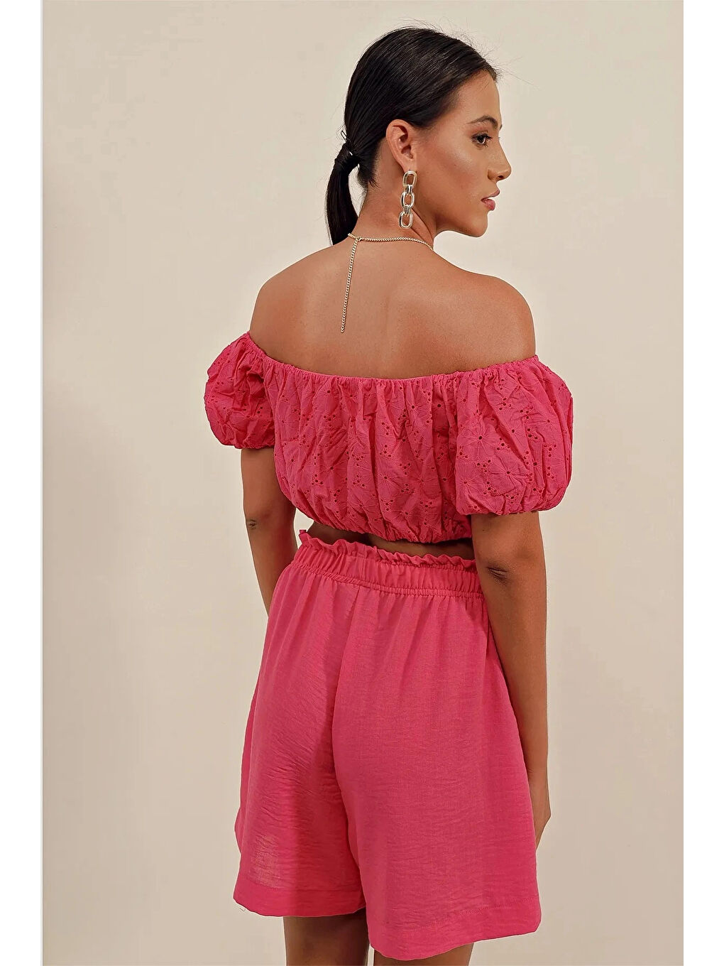 Kadın Koyu Pembe Carmen Yaka Bel Büzgülü Fistolu Straplez Bluz HZL23S-BD104811-4