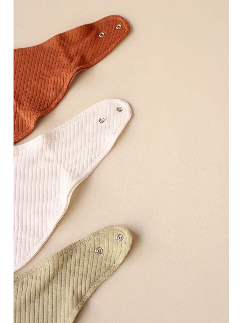 3Lü Nakışlı Fular Önlük Model 3-6