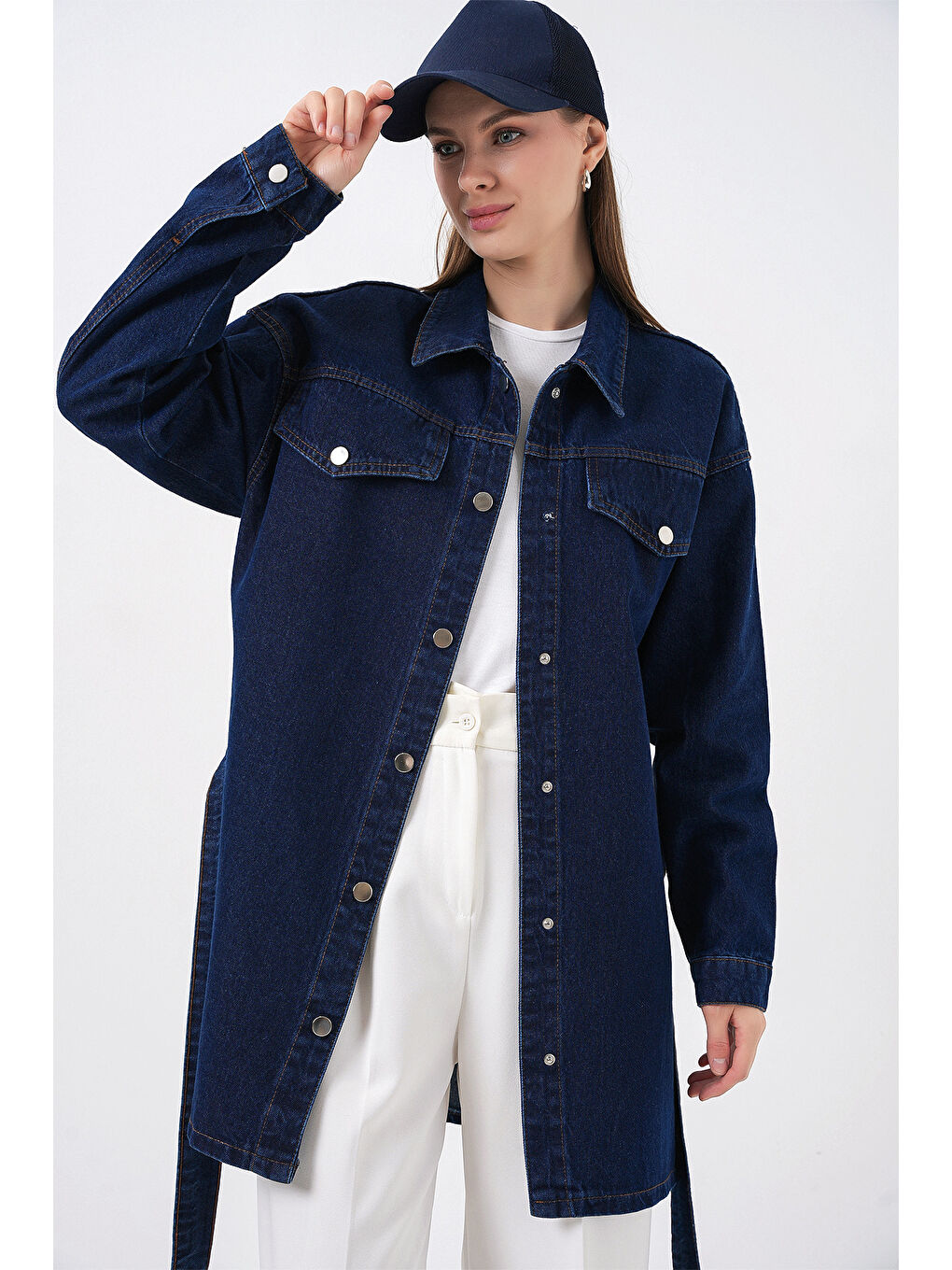 Kadın Boydan Düğmeli Kuşalı Jean Ceket 0740 - Lacivert-4
