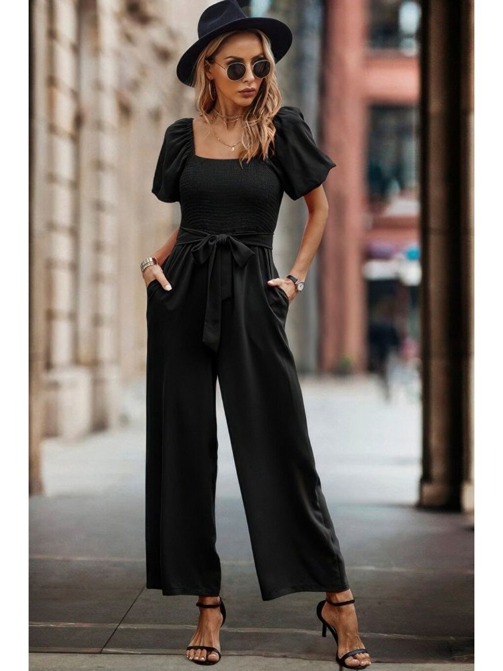 Siyah Kadın Kısa Kollu Kare Yakalı Göğsü Gipeli Belden Kuşaklı Uzun Janjan Tulum-1