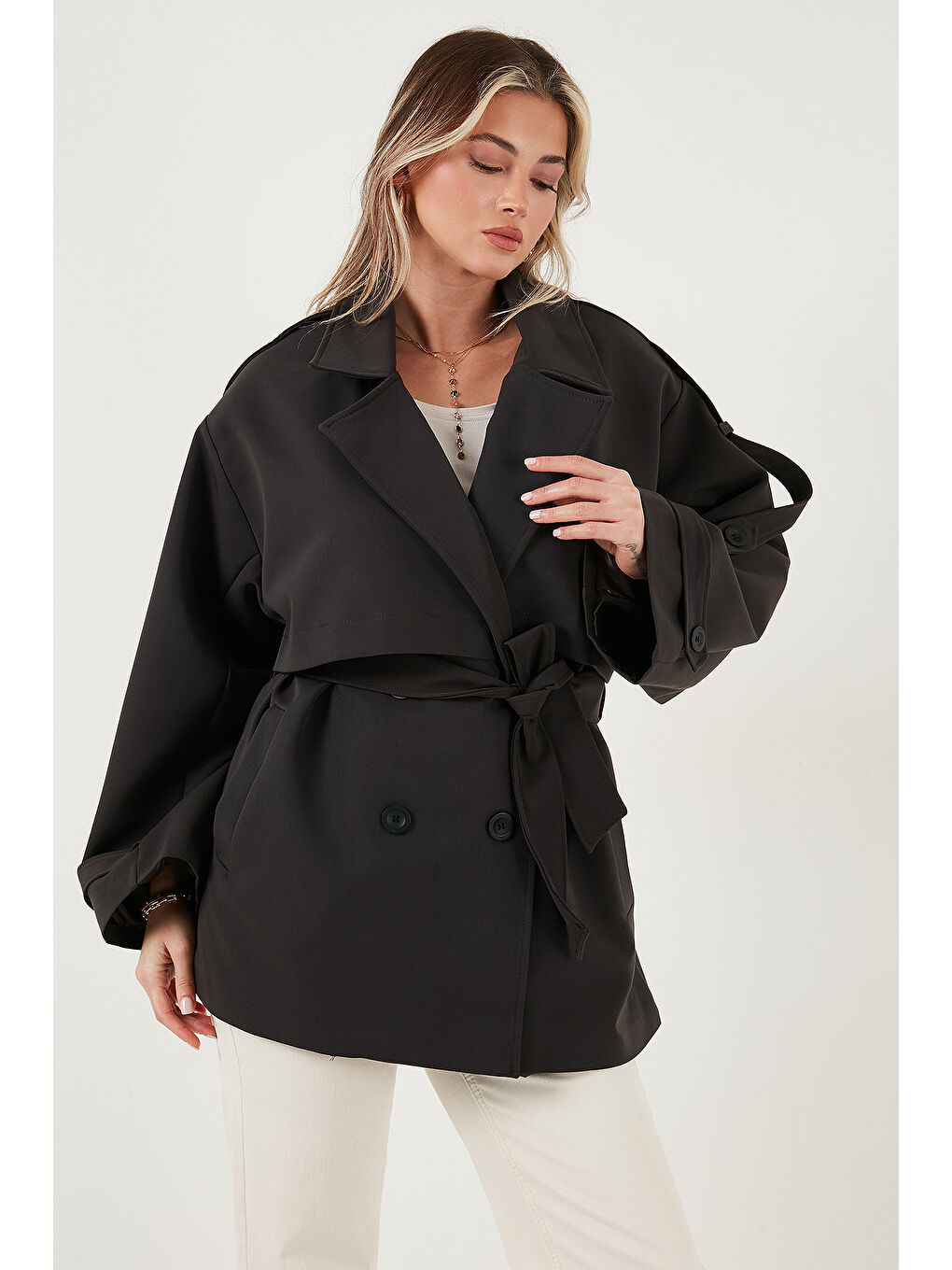 Kahverengi Relaxed Fit Kruvaze Yaka Düğmeli Astarlı Trençkot 6839580-3