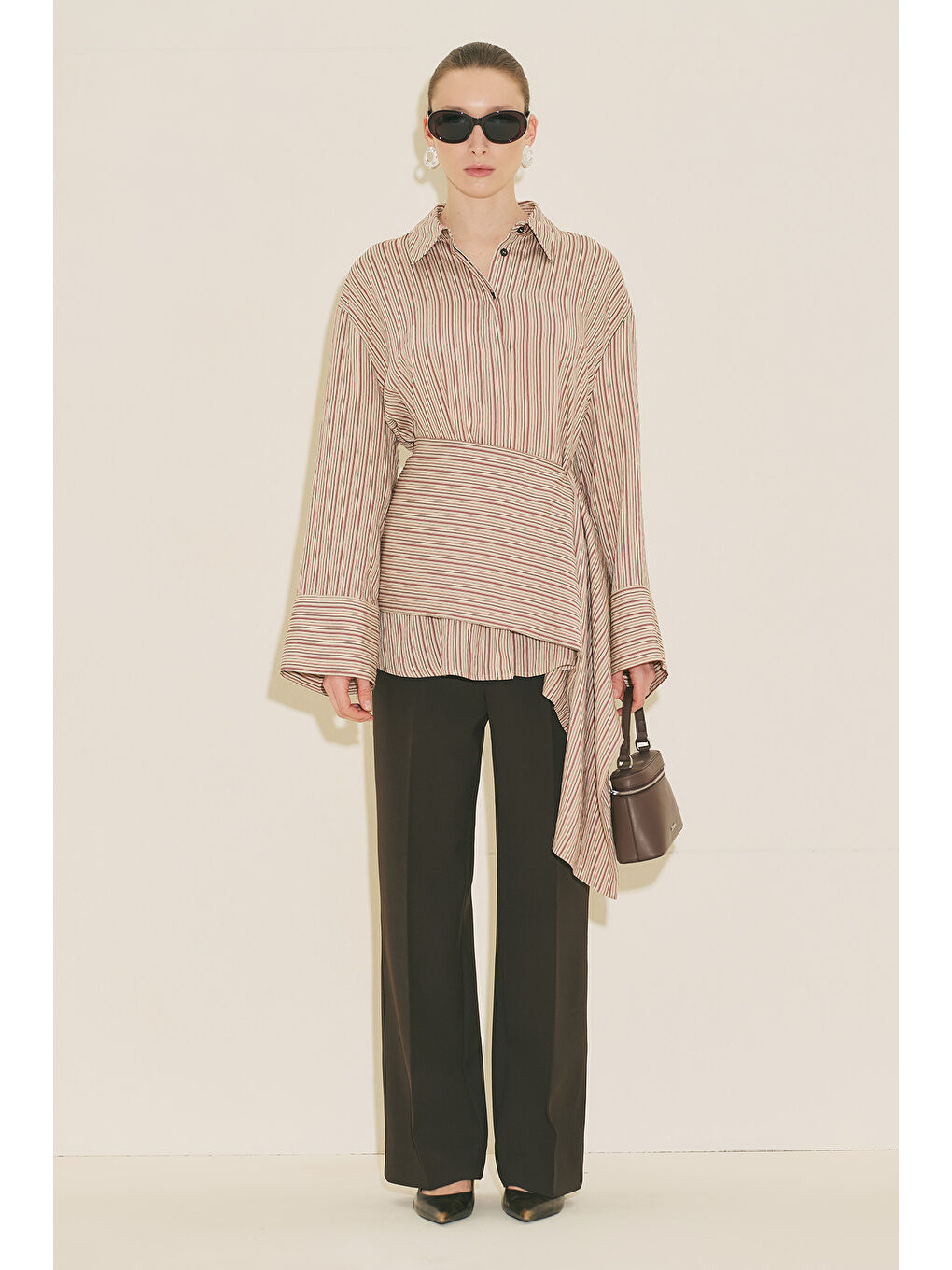 Kahverengi Kemer Detaylı Çizgili Gömlek Kiremit-1