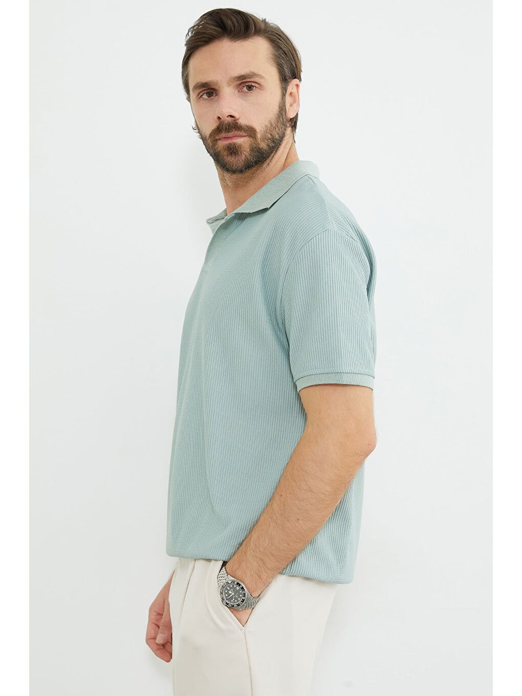 Yeşil Fitilli Apaş Yaka Garnili Tişört-3