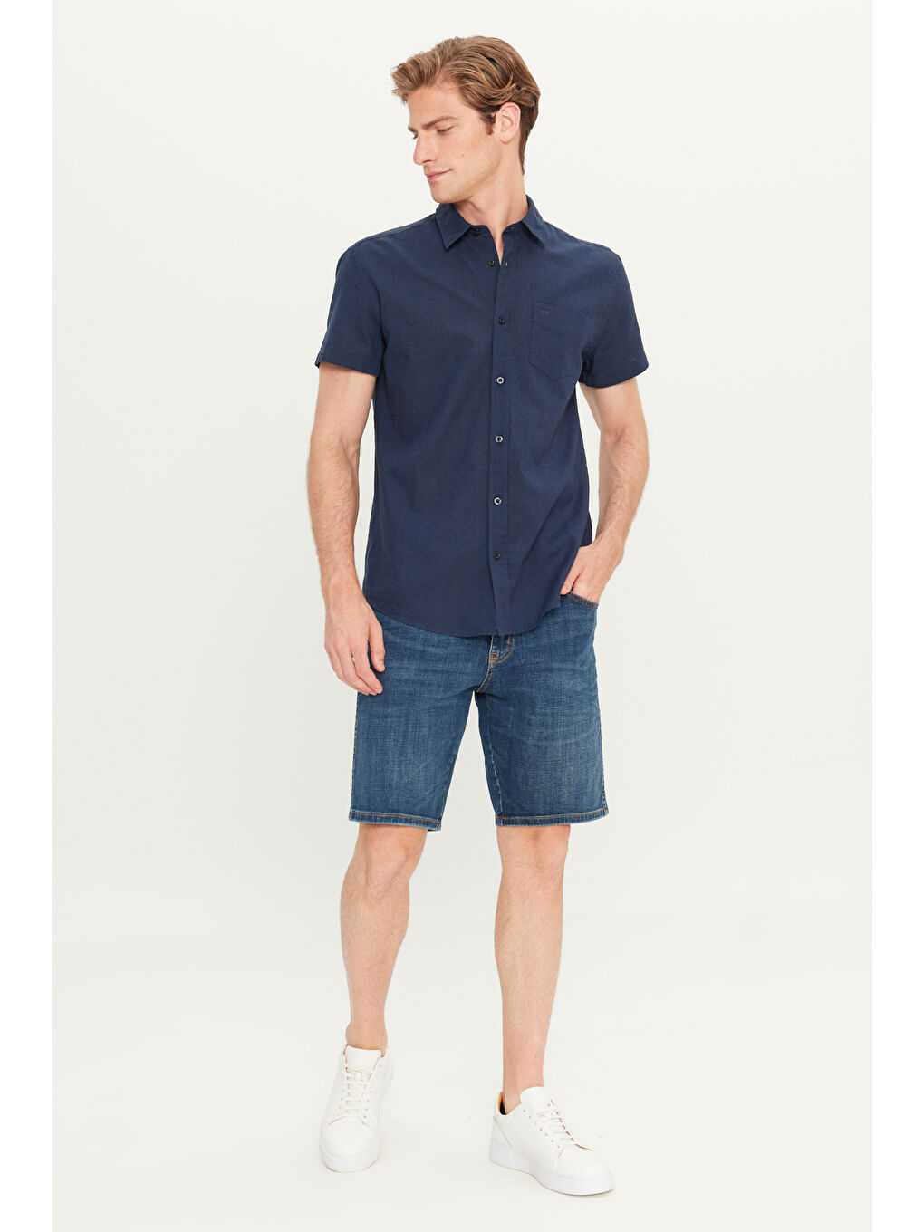 Lacivert Regular Fit Normal Kesim Kısa Kollu Düğmeli Yaka Keten Gömlek-2
