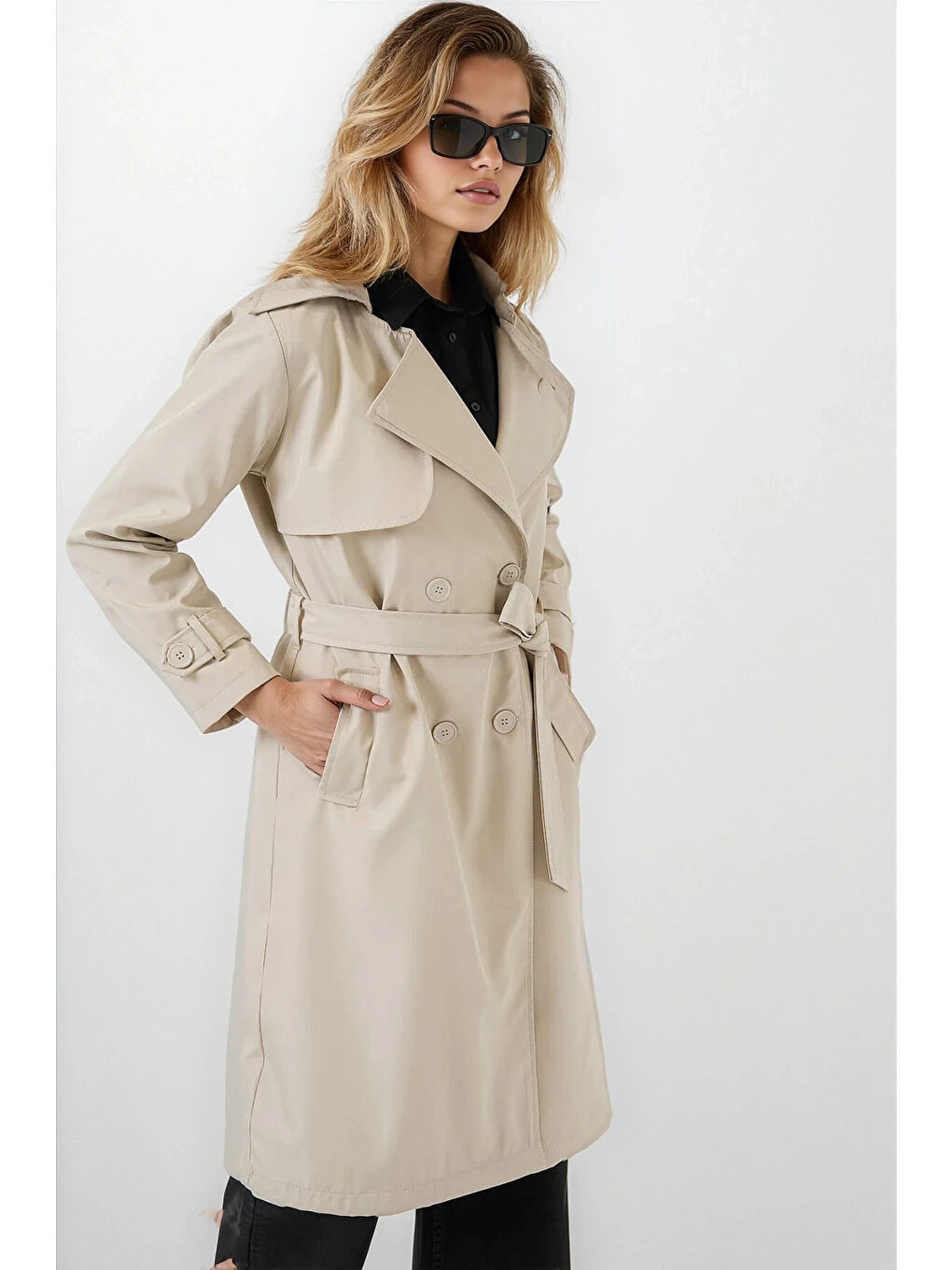 Kadın Bej Kruvaze Yaka Kuşaklı Astarlı Trençkot HZL25W-BD159181-2