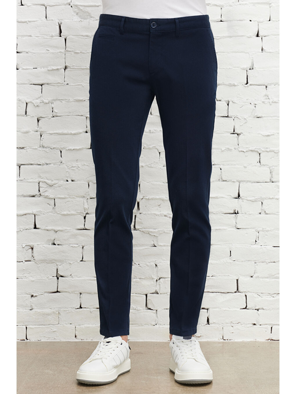 Erkek Lacivert Slim Fit Dar Kesim Yan Cepli Pamuklu Esnek Armürlü Pantolon