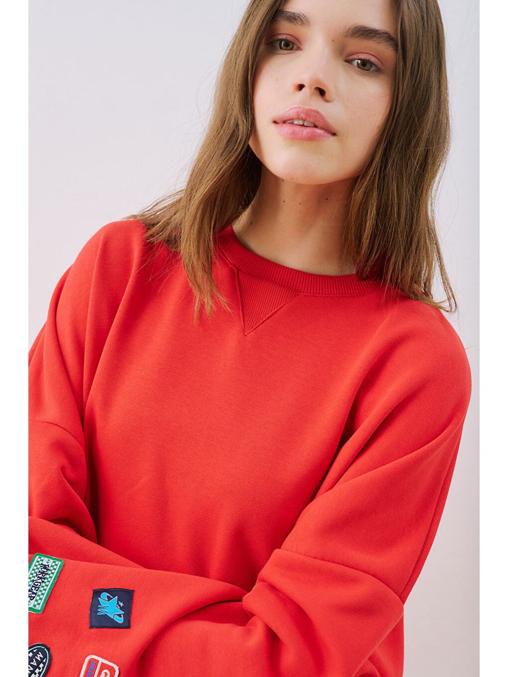 Oversıze Etiketli Sweatshırt Kırmızı-2