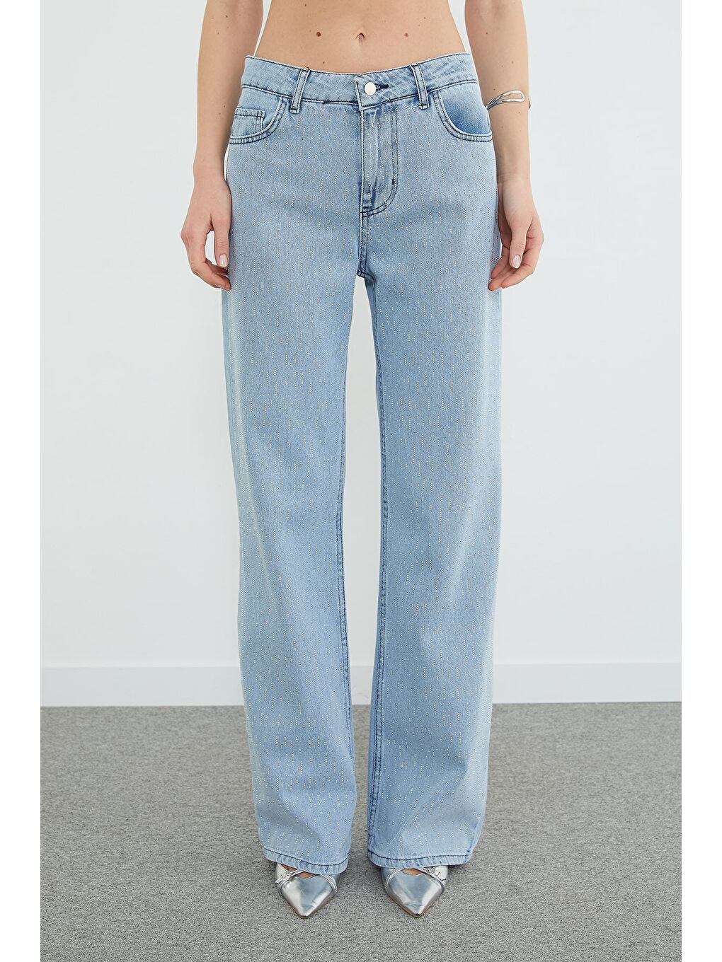 Mavi Taş Detaylı Yüksek Bel Jean-4