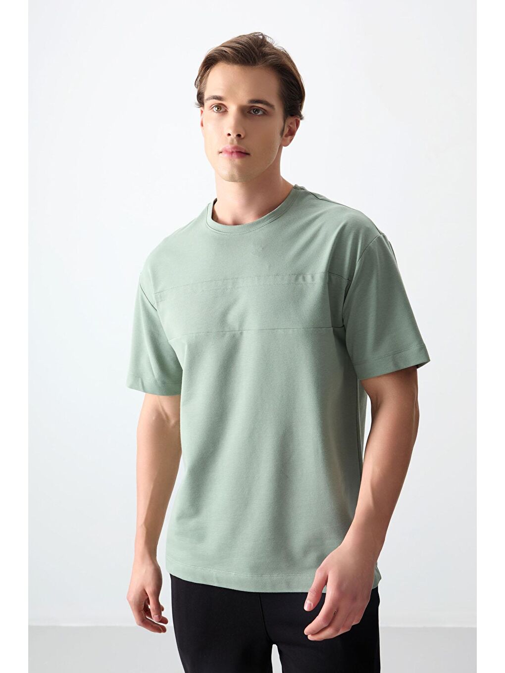 AIR JONES Açık Yeşil Pamuklu Kalın Yumuşak Dokulu Oversize Fit Basic Erkek T-Shirt - 88378