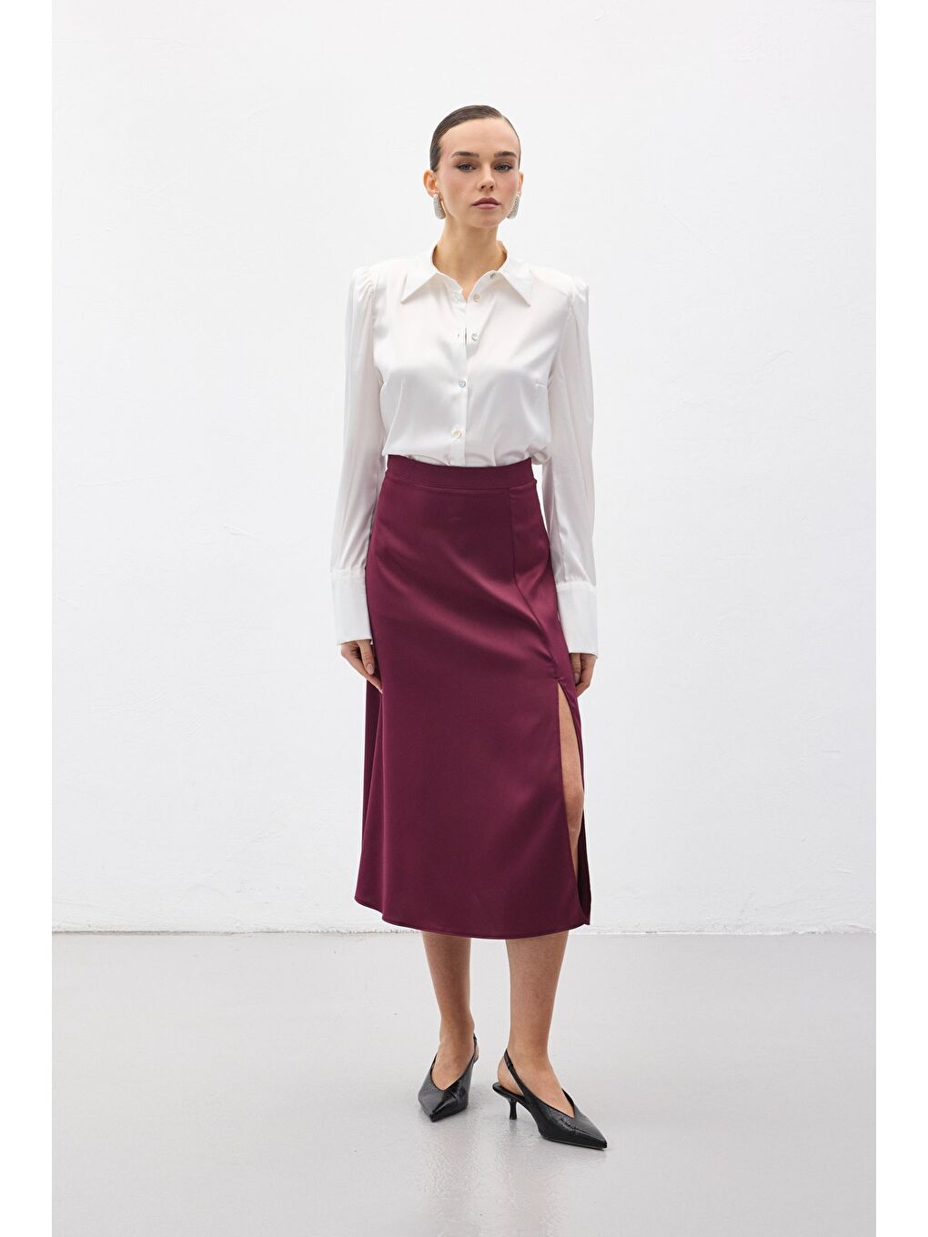 Yırtmaçlı Saten Etek - Mürdüm-2