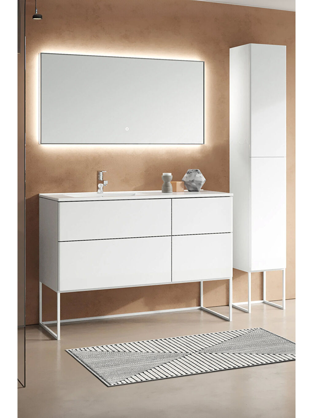 Siyah Dekoratif Özel Tasarım Yıkanabilir İnce Kaymaz Tabanlı Modern Halı KECE FR09-3