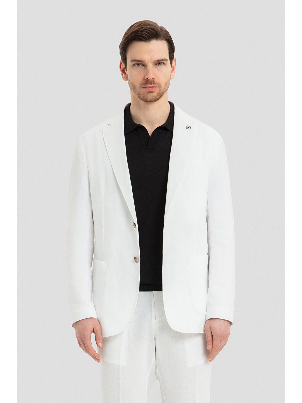 Mono Yaka Keten Takım Elbise Beyaz