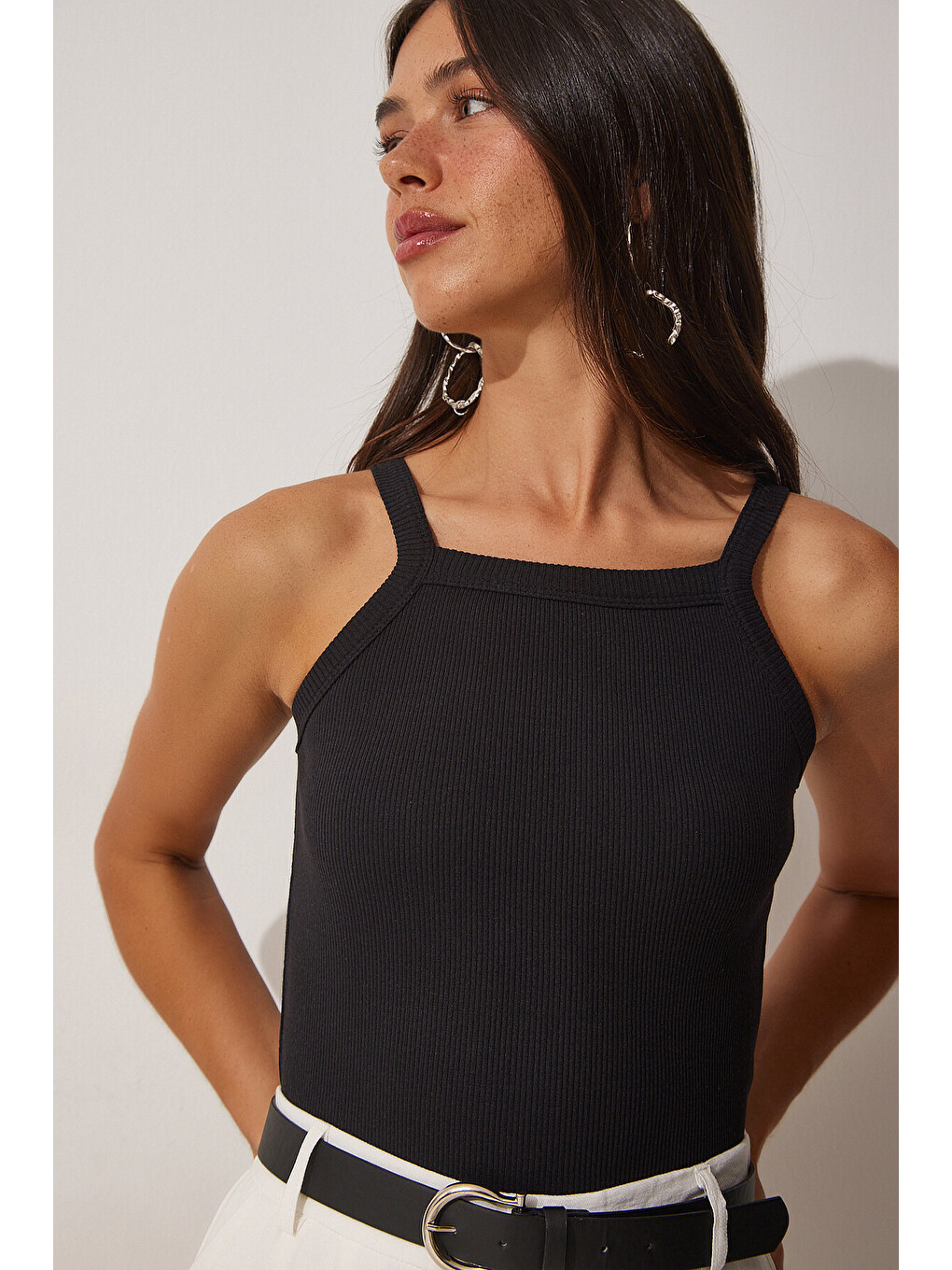 Siyah 2'li Fitilli Crop Halter Yaka Örme Atlet SİYAH BEYAZ LZV0003-2