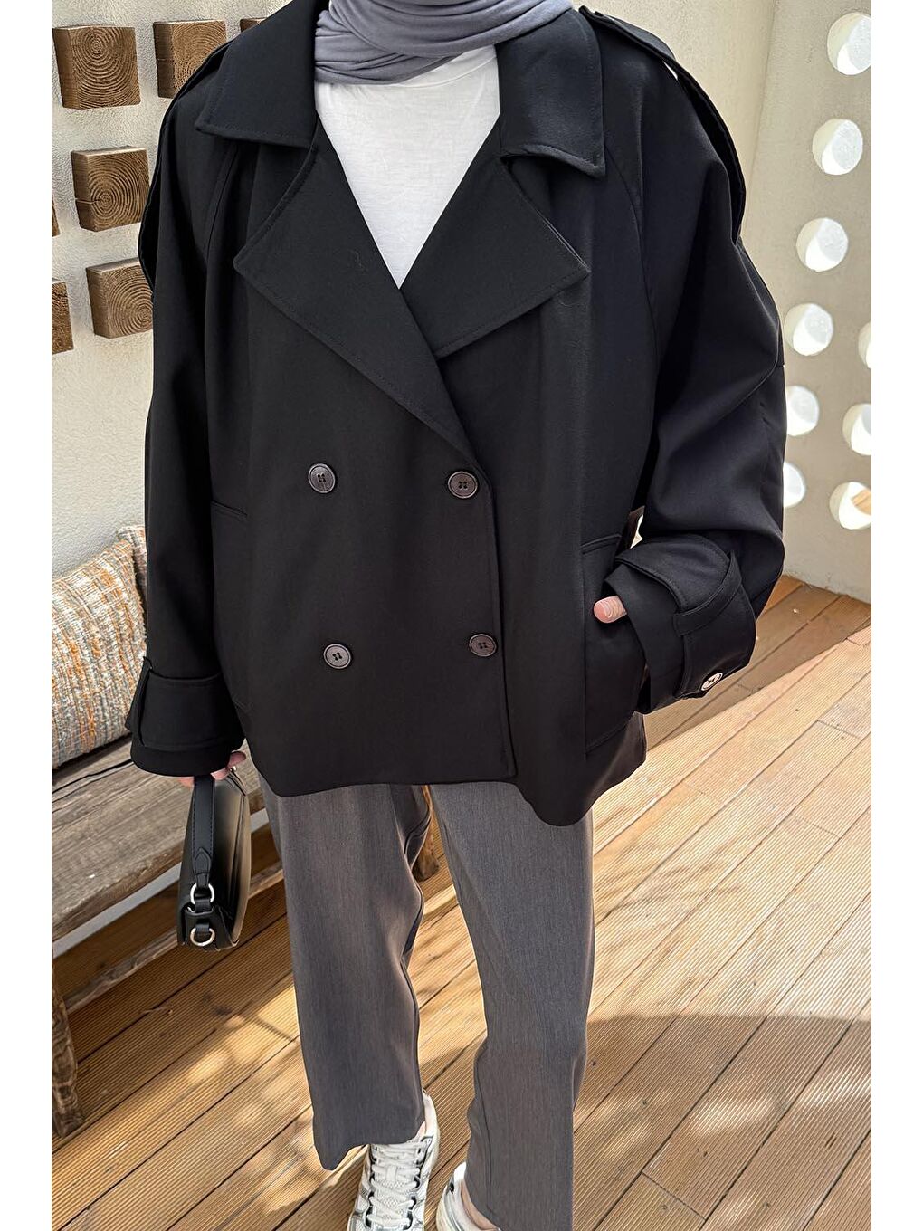 Kruvaze Kısa Tesettür Trençkot Siyah-2