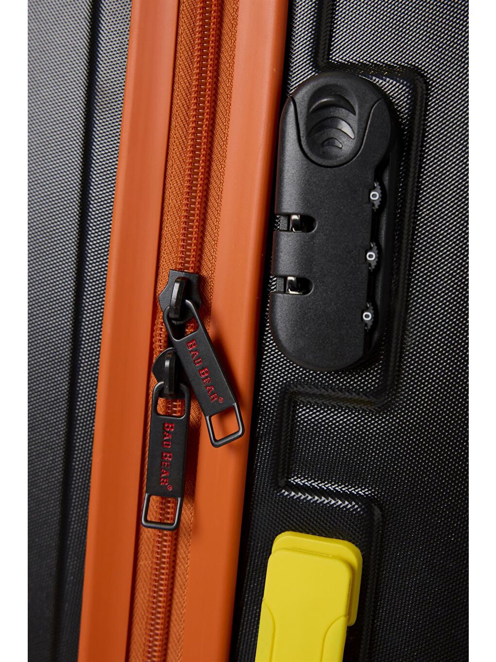 Logo Siyah Orta Boy Tekerlekli ABS Valiz 64 Lt.-2