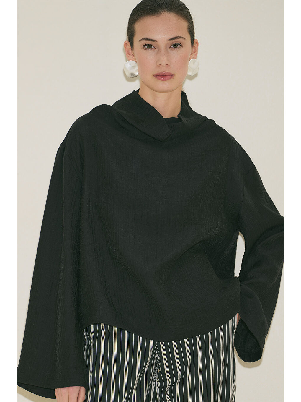 Dokulu Dökümlü Bluz Siyah-1