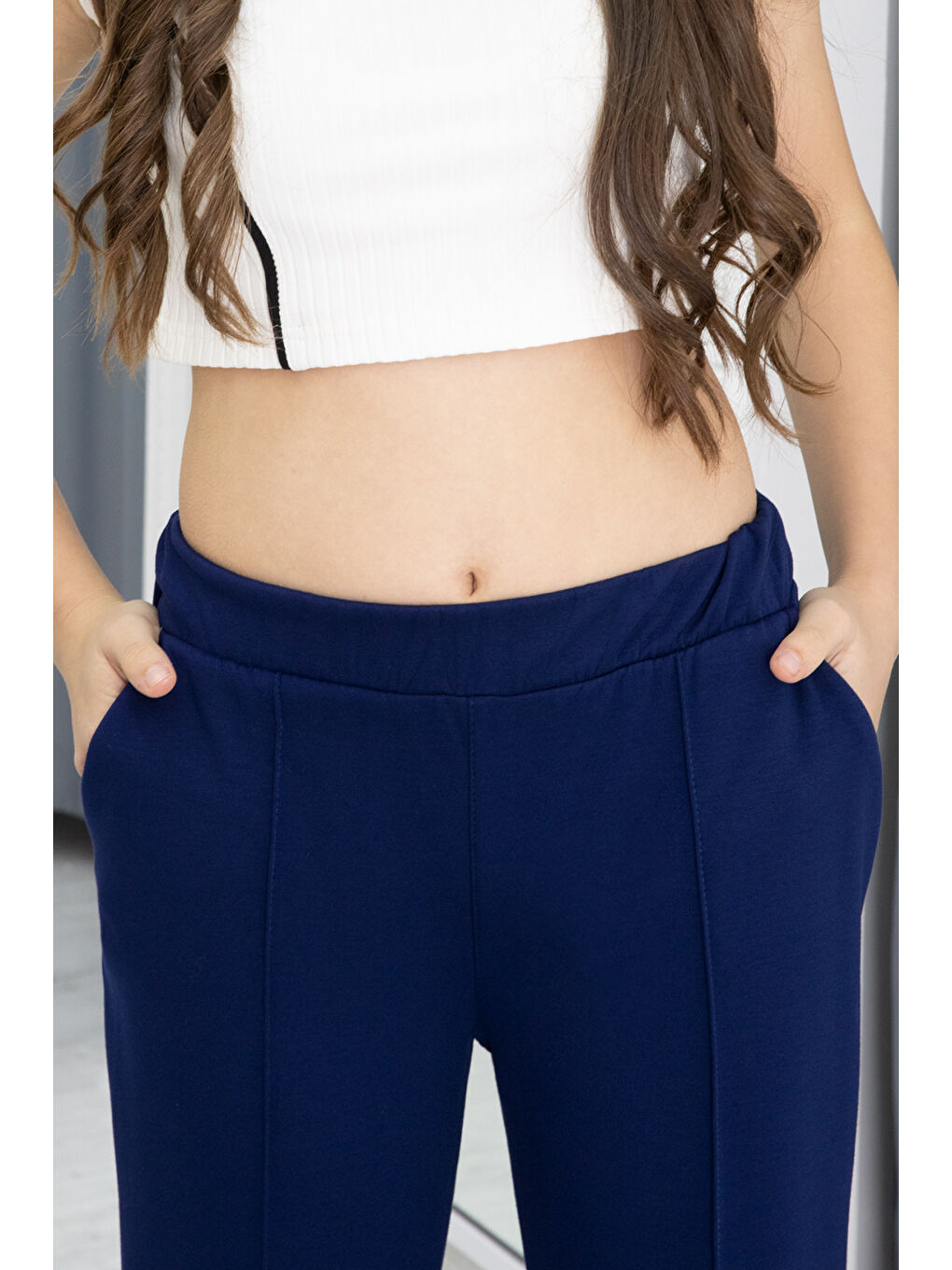 Lacivert Geniş Paça Yırtmaçlı Kız Çocuk Kumaş Pantolon 20284-1