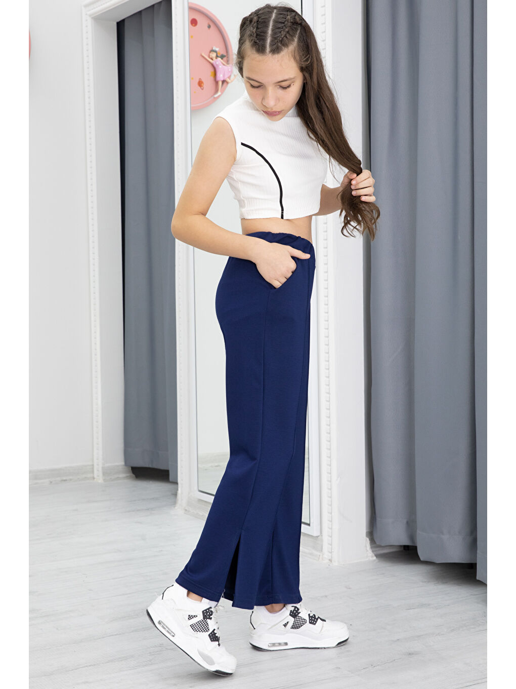 Lacivert Geniş Paça Yırtmaçlı Kız Çocuk Kumaş Pantolon 20284-3