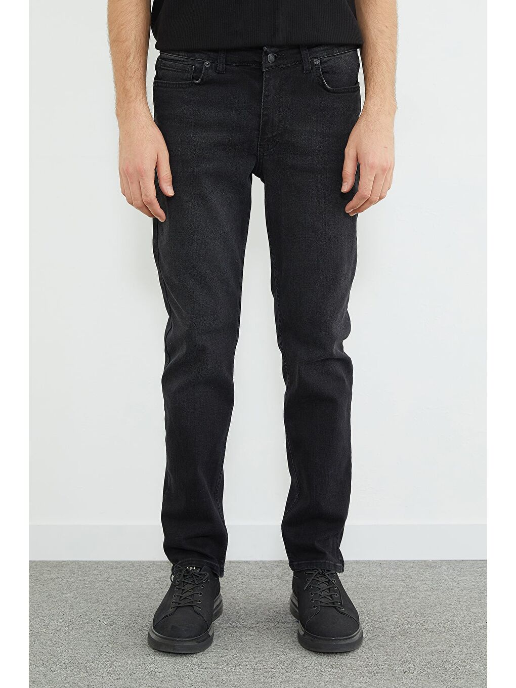 Antrasit Fermuarlı Slim Fit Jean-1