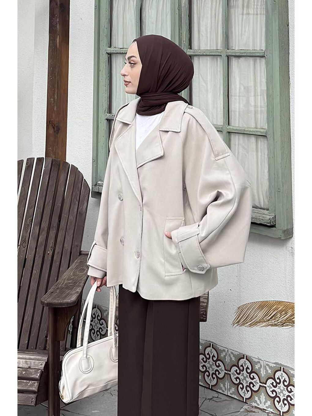 Bej Kruvaze Kısa Tesettür Trençkot Taş-3