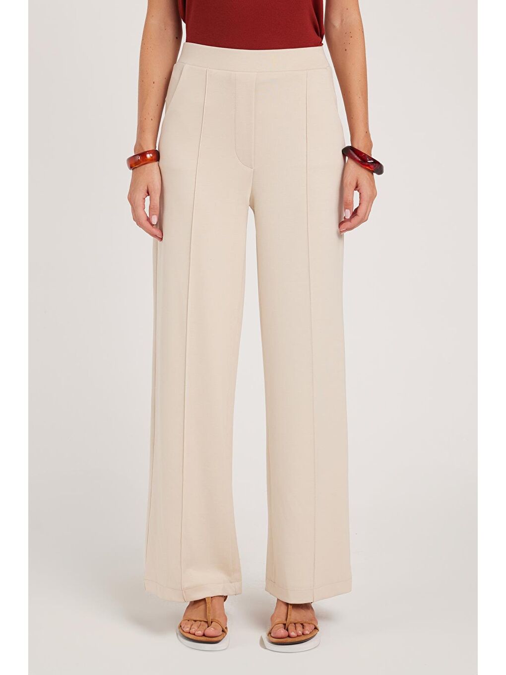 Bej Kadın Relax Fit Rahat Kesim Modal Kumaş Yüksel Bel Geniş Paça Taş Pantolon