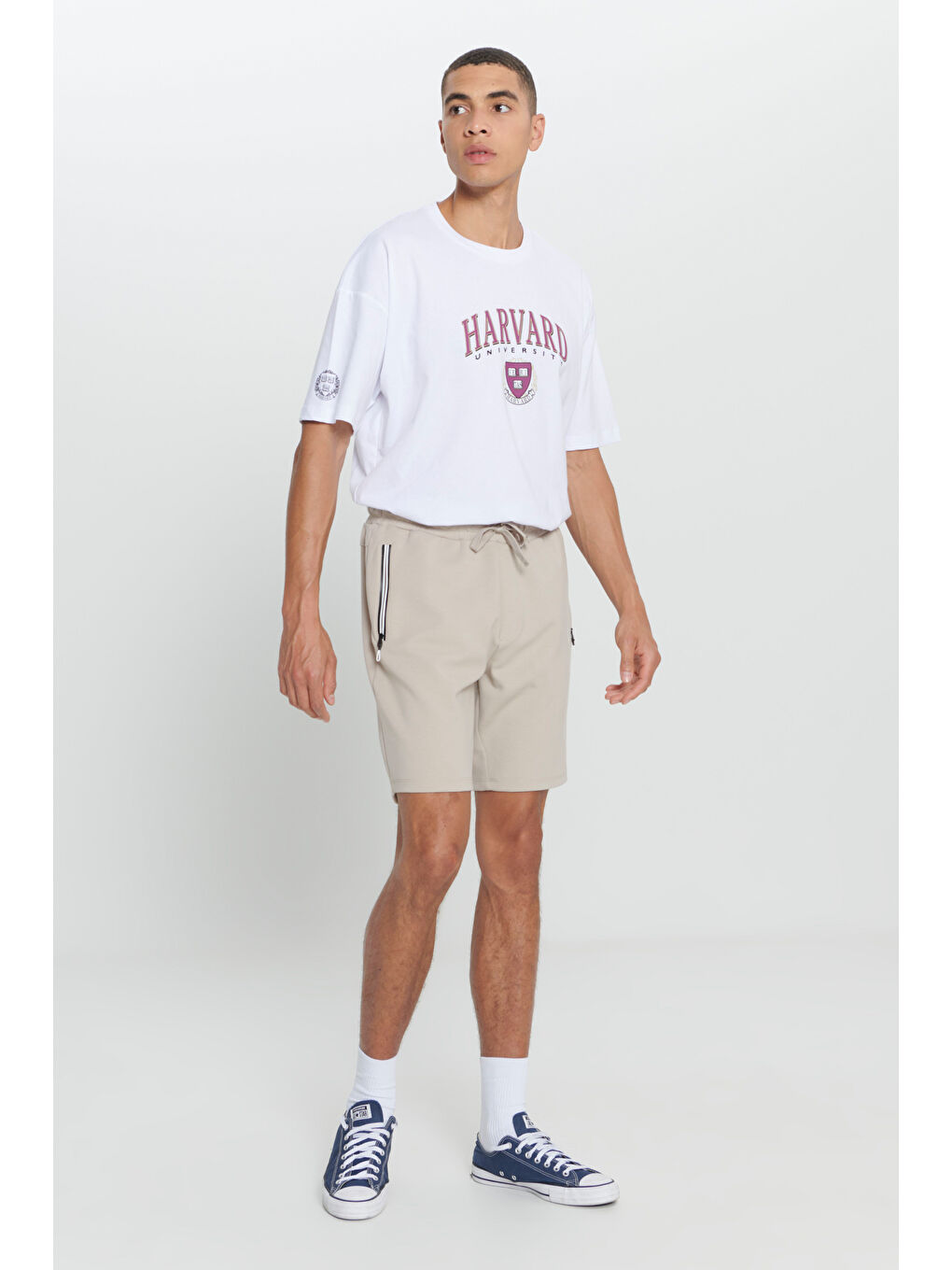 Erkek Bej Standart Fit Normal Kesim Cepli Rahat Şort