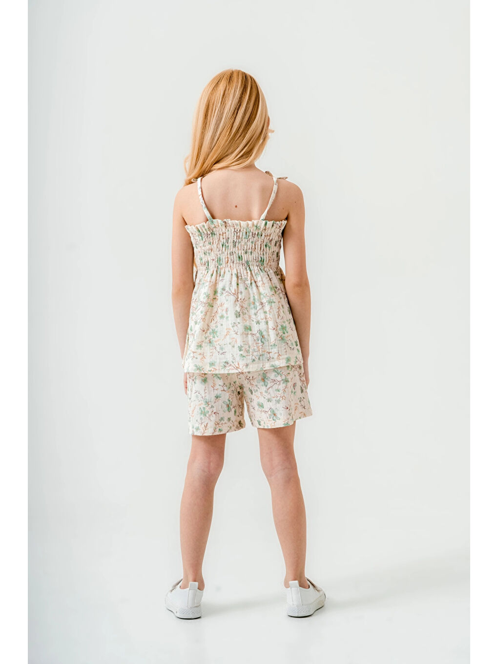 Yeşil Çiçek Desenli İnce Askılı Kız Çocuk Takım 3818-4